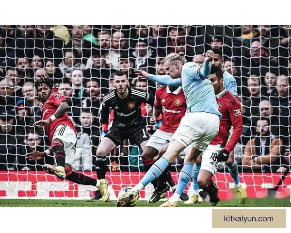 英超曼联与曼城即将迎来关键对决，状态回暖值得关注