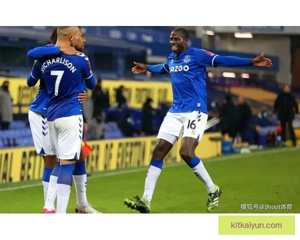 英超纳伊夫·阿格德状态回暖，近期表现稳健引发关注